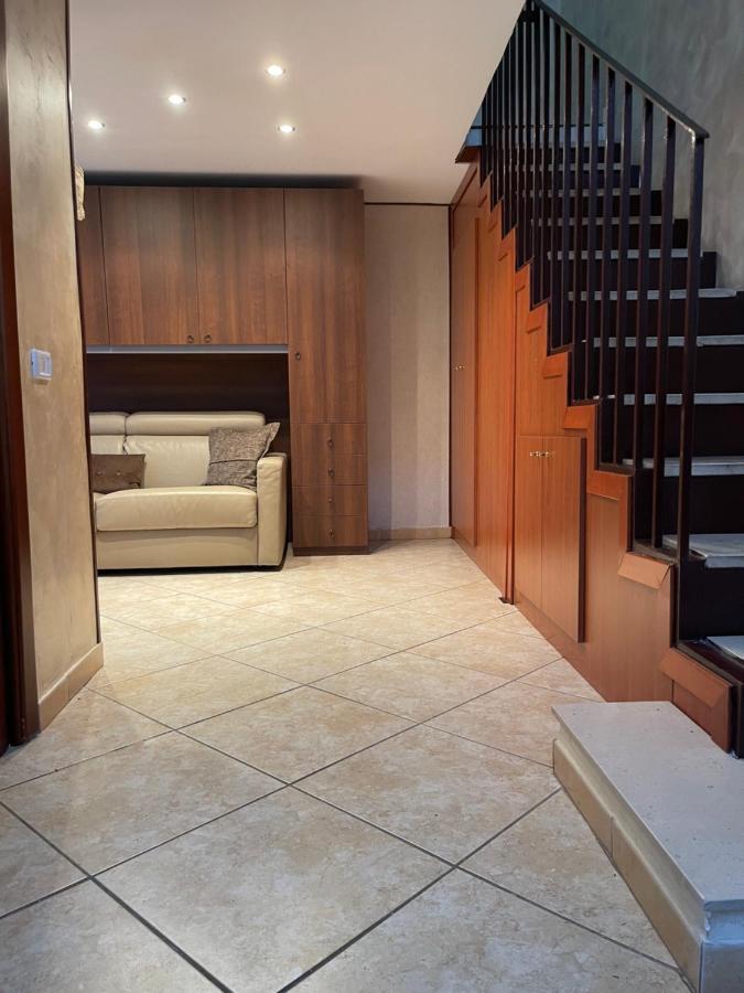 Casa Di Nonna Bertina Apartment เนเปิลส์ ภายนอก รูปภาพ