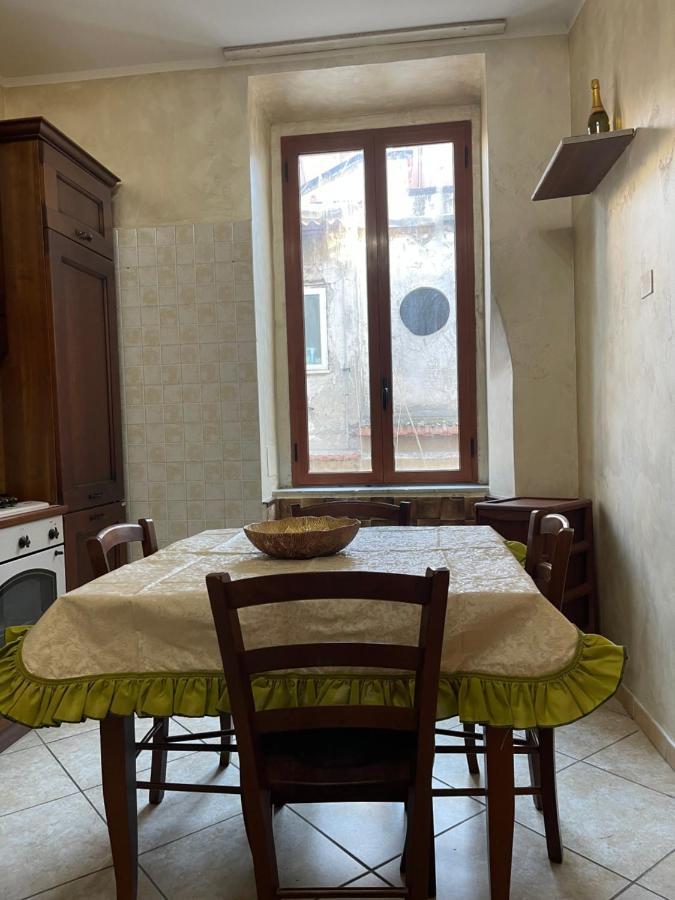 Casa Di Nonna Bertina Apartment เนเปิลส์ ภายนอก รูปภาพ
