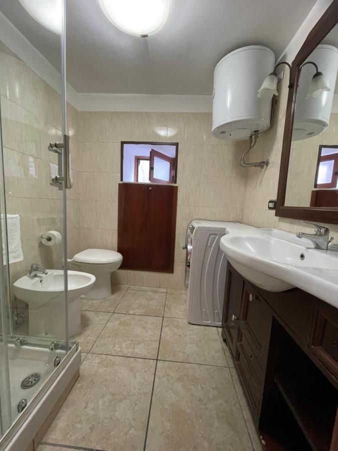 Casa Di Nonna Bertina Apartment เนเปิลส์ ภายนอก รูปภาพ