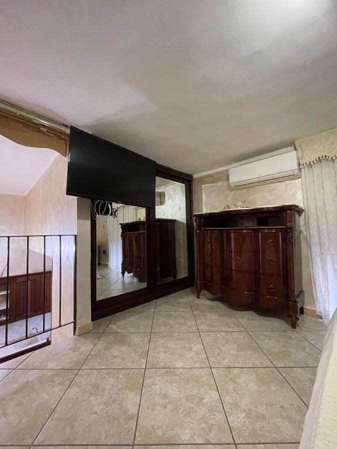 Casa Di Nonna Bertina Apartment เนเปิลส์ ภายนอก รูปภาพ